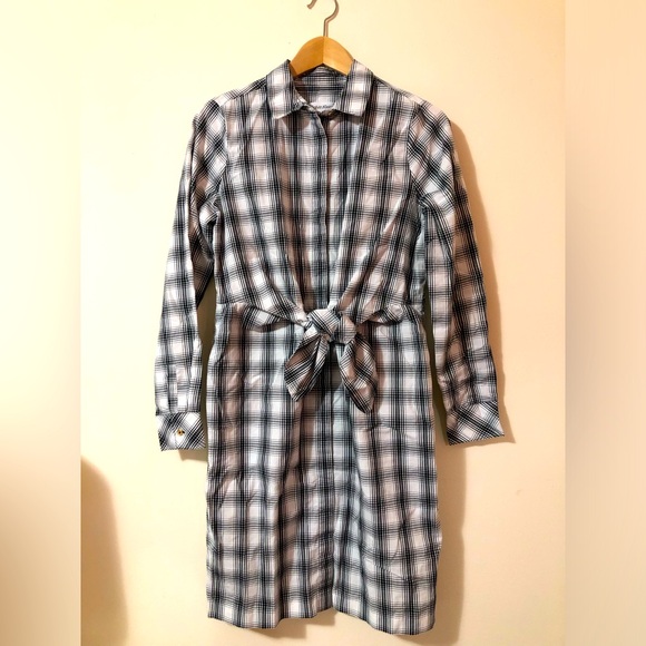 Calvin Klein Long-Sleeved Plaid Dress Shirt - Picture 1 of 7